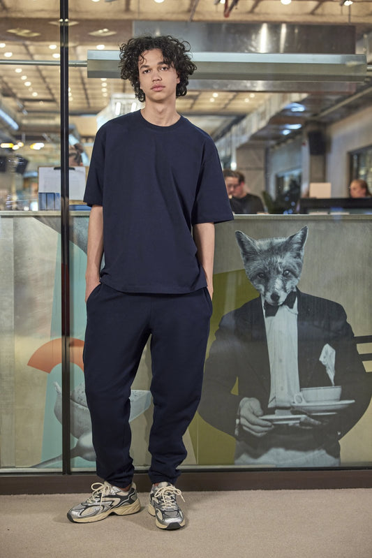 B&C BE INSPIRED #E220 Oversized T