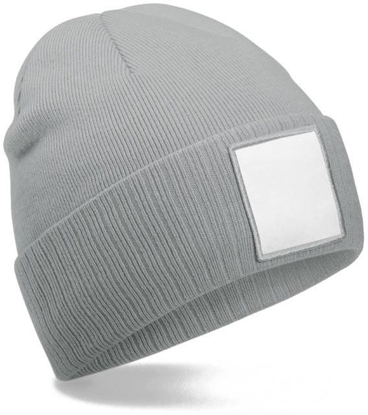 Beechfield Appliqué Patch Beanie – Ash / White