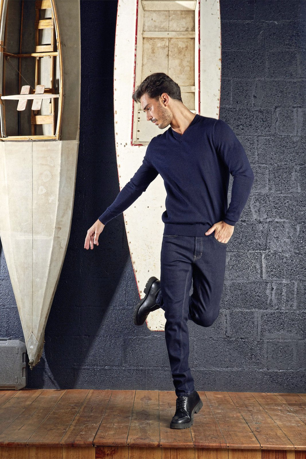 NEOBLU Men's V-Neck Sweater Sullivan