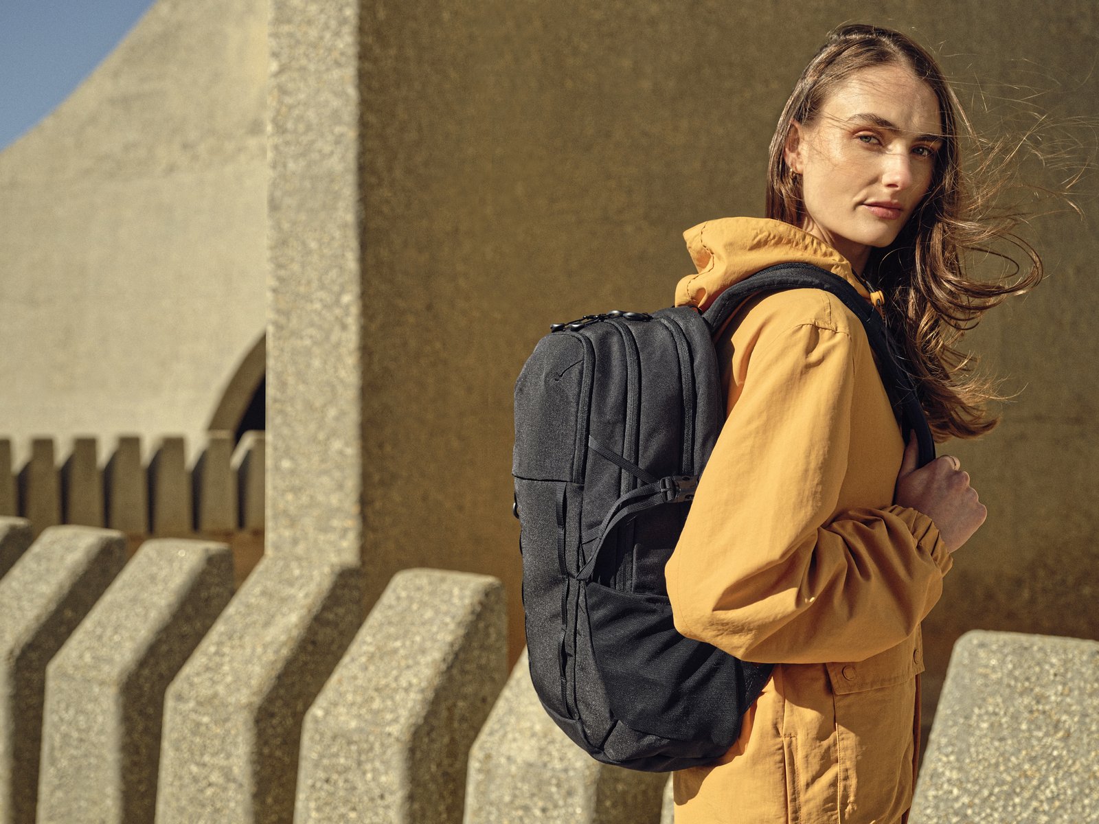 Quadra Active Outdoor 25 Litre Daypack