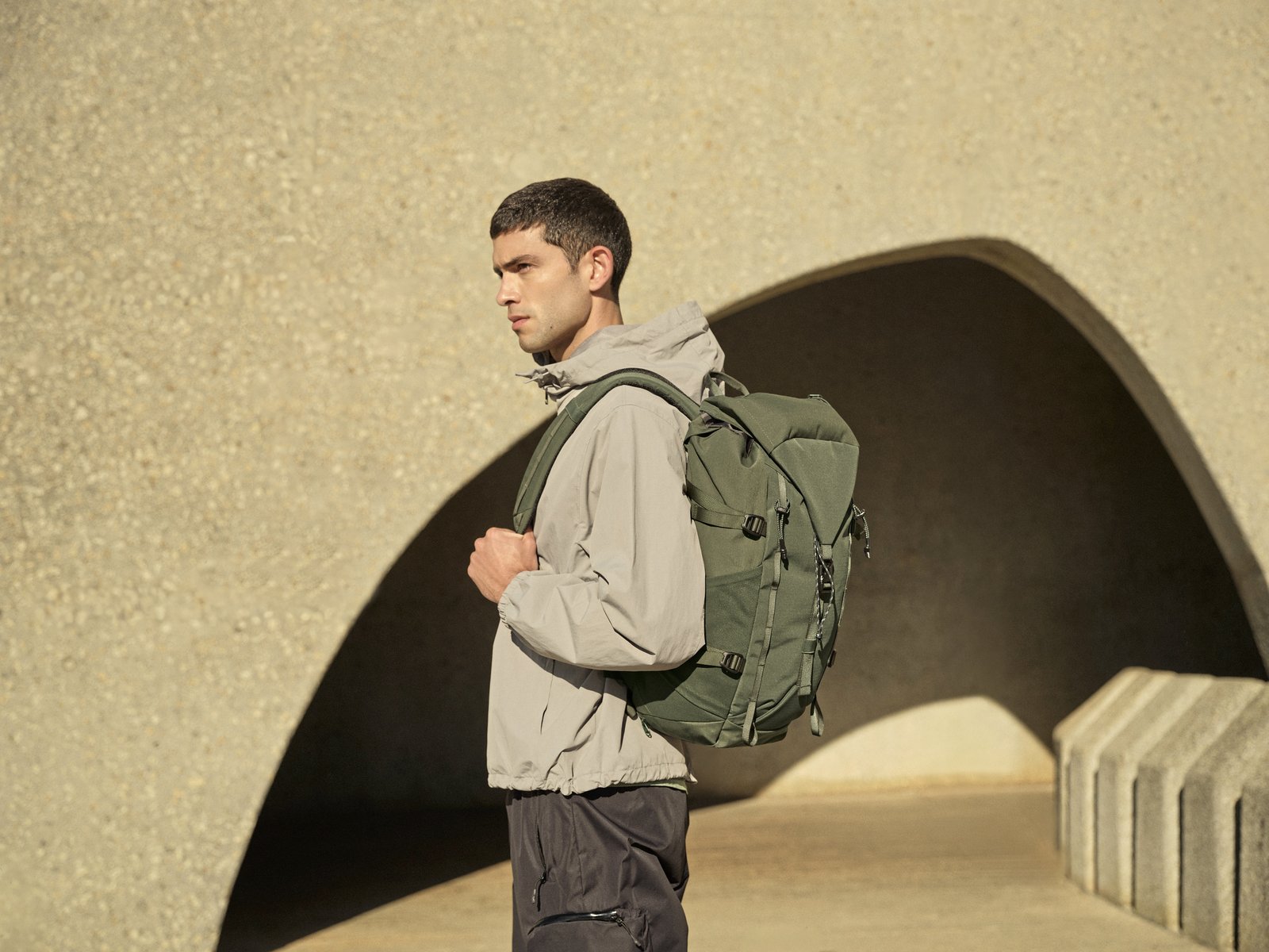Quadra Active Outdoor 30 Litre Backpack