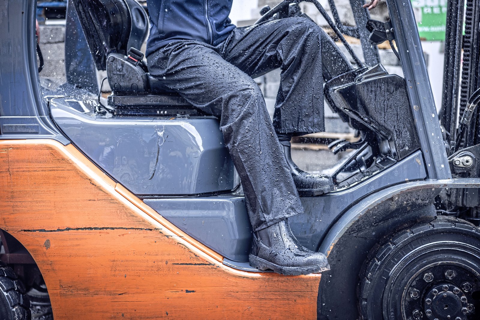 Regatta Professional Pro Packaway Breathable Overtrouser